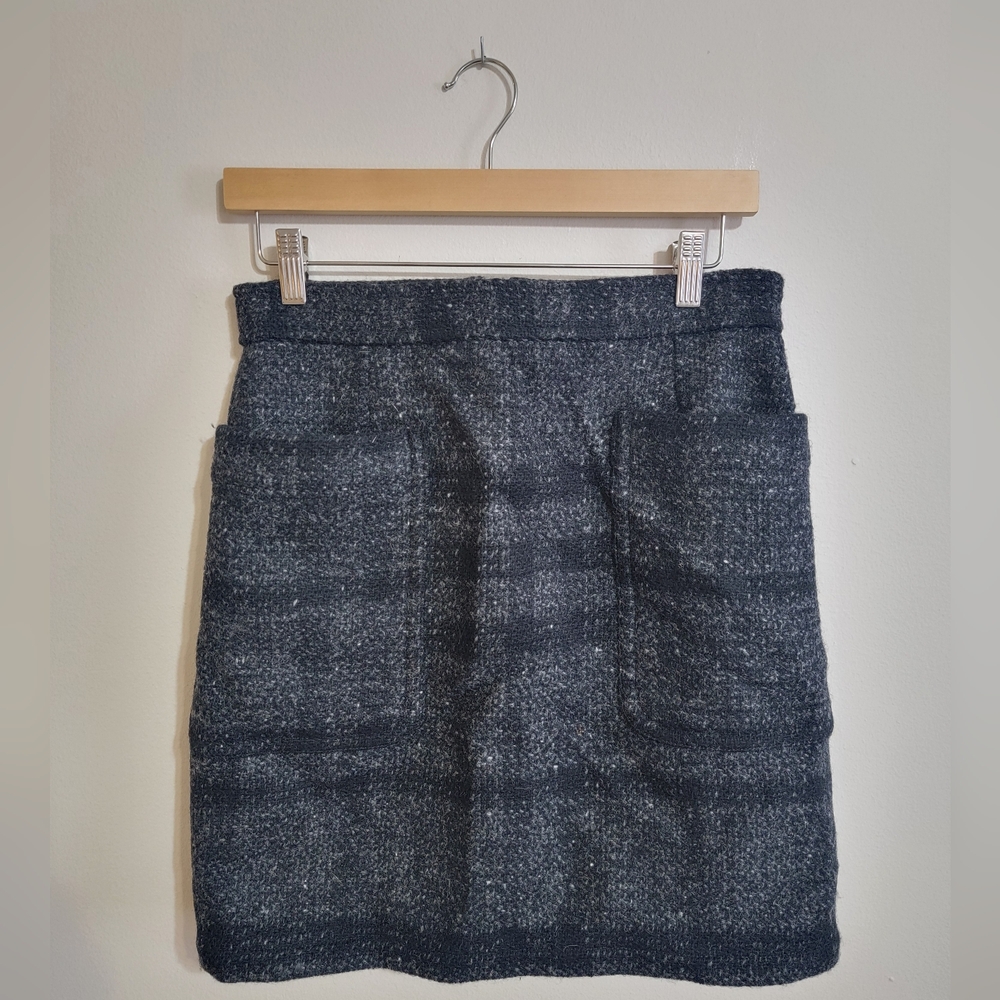 BURBERRY 100% Wool Skirt With Pockets